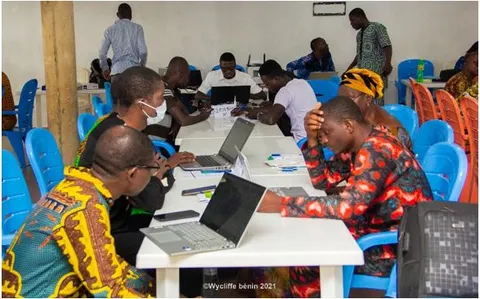 A photo of the annual meeting of translation projects with Wycliffe Benin (2021)